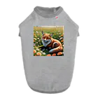 deko4954のsleep　fox Dog T-shirt