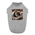 Ten117の眠たい猫 ドッグTシャツ