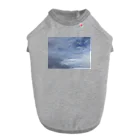 そらの4月16日　吹き荒れる風と雲 ドッグTシャツ