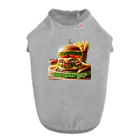 manaco-のハンバーガー ドッグTシャツ