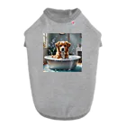 tk_rinbokuの犬の水浴び Dog T-shirt