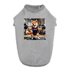 パンプアップシバイヌくんのスクワットするシバイヌくん Dog T-shirt