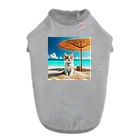 猫と紡ぐ物語の南国の海で一時のバカンスを楽しむ Dog T-shirt