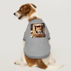 oz-chanの袋に入り込んで遊んでいる猫 Dog T-shirt