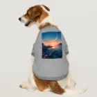 ちょっといいSHOPの湖と光 Dog T-shirt