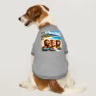 YFCのハワイのリゾートビーチでサーフィンを楽しむ陽気なライオン達④ Dog T-shirt