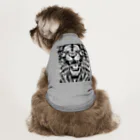 SERIY_SHOPの荘厳なる支配者：モノトーンのライオンの描画 Dog T-shirt