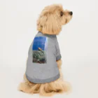 Makoto_Kawano Designの笑うトカゲ Dog T-shirt