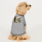 maikoのショップの静かな川辺の風景 Dog T-shirt