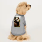 mintmoonのタレ目のパンダちゃん Dog T-shirt