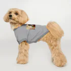 ワンダーワールド・ワンストップのハワイアンシャツを着てウクレレを弾くサボテン Dog T-shirt