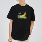 おうちファッションの電車とバナナとにんじん Dry T-Shirt