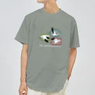 雁花工房（寄付アイテム販売中です）のハクガン３羽飛翔 Dry T-Shirt
