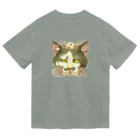 トロ箱戦隊本部の甘党宣言 猫さん Dry T-Shirt