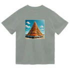 Design by hisachilのピザのピラミッド Dry T-Shirt