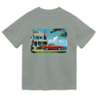 MistyStarkの赤いコルベットと海辺の家　－　red corvette and seaside house　－ ドライTシャツ