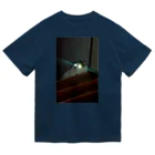 natunodai3kakuのネコは見ていた Dry T-Shirt