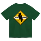 さちこの生物雑貨の【🪶ロードキル防止】カンムリワシ交通事故防止　看板デザイン ドライTシャツ