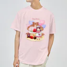 虹色珊瑚礁☆SUZURI店の苺ショートケーキ(name入り） ドライTシャツ