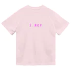 OKINAWA　LOVER　のバースデー［5.NOV］ピンク Dry T-Shirt