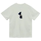 KURO のおすわりKURO シュナウザー 黒い犬 dog クロ Dry T-Shirt