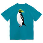 LalaHangeulの風に吹かれるイワトビペンギンさん(文字無しバージョン) バックプリント ドライTシャツ