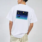 おねんね🐨の海を満喫するウミガメ親子 Dry T-Shirt