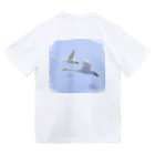 月夜のタツノオトシゴのSwan Lake ドライTシャツ