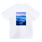 AQUAMETAVERSEの雲海とホテル街の灯　ラフルール　1859 ドライTシャツ