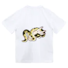 Nyoppuの蛇のぷにちゃん、手に絡まるTシャツ（バックプリント） Dry T-Shirt