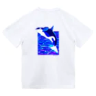 まつおるかグッズの海面のシャチ Dry T-Shirt