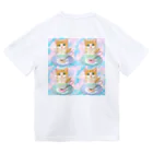 NORIMA'S SHOP のティーカップに入った茶シロ子猫の夢かわイラスト Dry T-Shirt