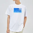 kupulauの青空と虹 ドライTシャツ