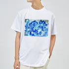 ChihoオフィシャルグッズショップのCry out Dry T-Shirt