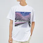 Yossy's Item Factoryの夜の桜並木に雪 ドライTシャツ