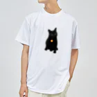 mochi mochi neko yaの黒猫のkey ドライTシャツ