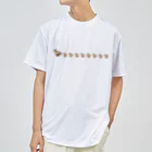 naturaloopのドット絵カルガモ親子の行列 ドライTシャツ