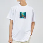 KEIZOKUの可愛らしい天使のような海ガメのイラストグッズ ドライTシャツ
