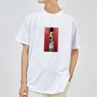 YUTO1126のジッパーから覗く犬 Dry T-Shirt