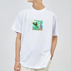 yuhi04のスカイダイビングの冒険猿 Dry T-Shirt