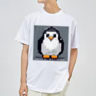 hakusyuuの優しい眼差しペンギン ドライTシャツ