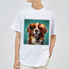 AQUAMETAVERSEのサングラスをかけた、かわいい犬 Marsa 106 Dry T-Shirt