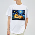 Dog Art Museumの【星降る夜 - 柴犬の子犬 No.1】 Dry T-Shirt