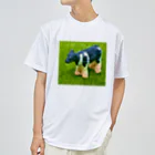 コナカマ通販SUZURI支店のCOW-2021 Dry T-Shirt