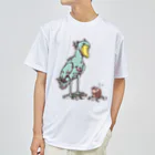 Cɐkeccooのハシビロコウとサカナ‐カラフル ドライTシャツ