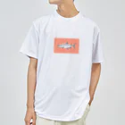 おのばねの鮭の産卵 ドライTシャツ