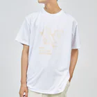 チワックスのかいぬしの眠る犬（チワックス） Dry T-Shirt