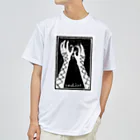 andLica|SUZURI支店のPretty Hands Dry T-Shirt