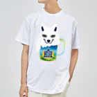 ヤム烈のホッキョクオオカミ のビールTシャツ ドライTシャツ