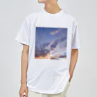 SkyBeauty🌨の夕空 Dry T-Shirt